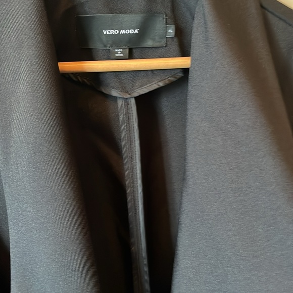 Vero Moda fall/spring wrap style coat - Picture 5 of 8